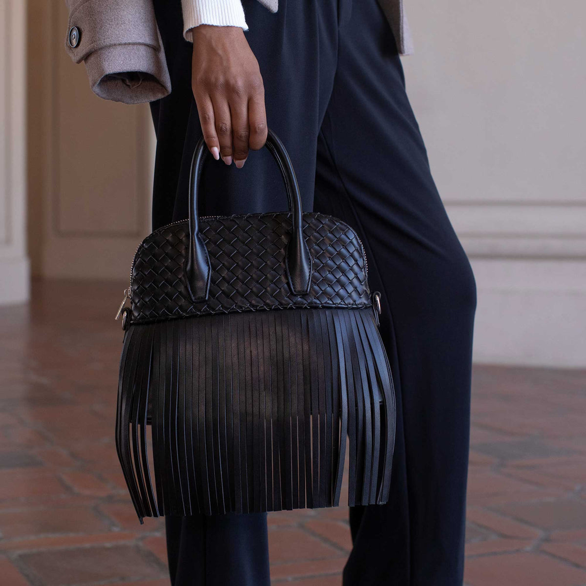The Halle Woven Fringe Bag