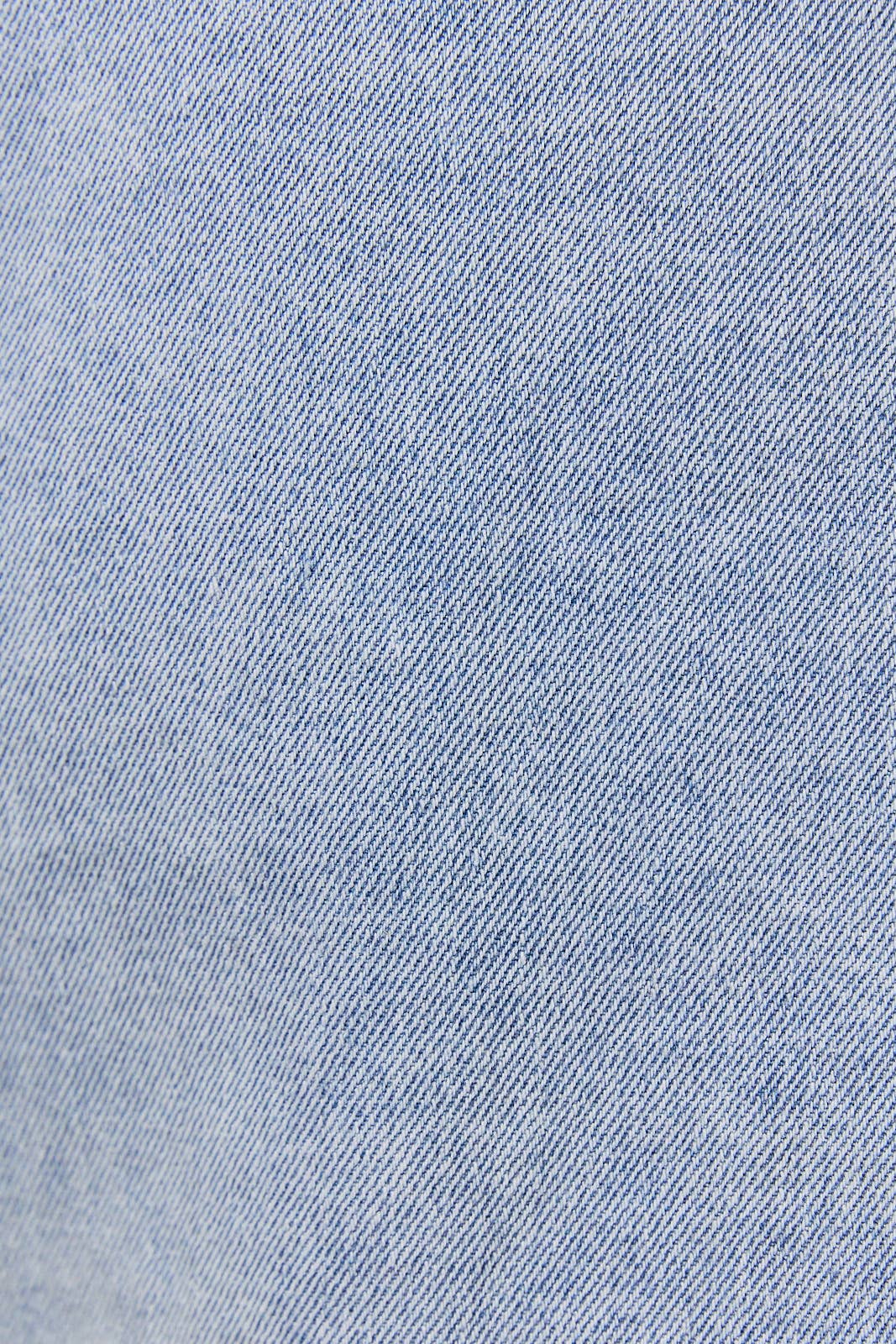BOAT NECK SLEEVELESS FLARE DENIM DRESS