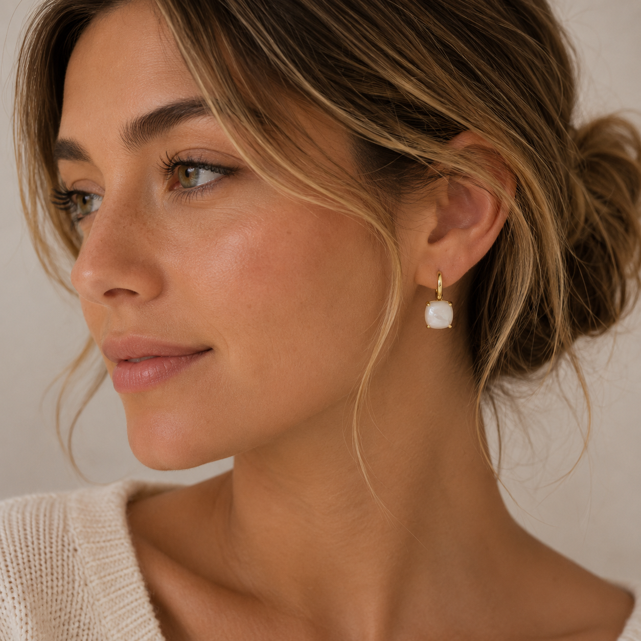 Gemstone Mini Drop - Mother of Pearl