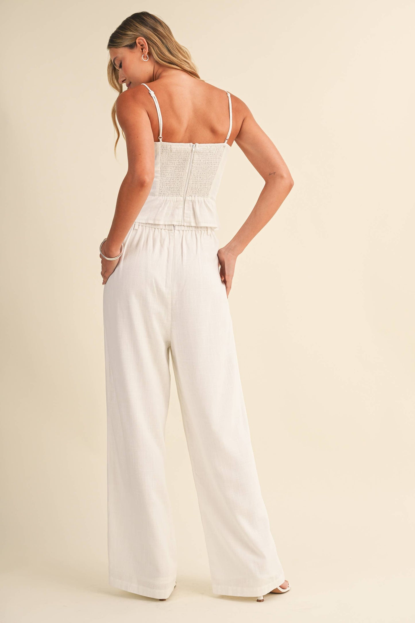 The Santorini Linen Set