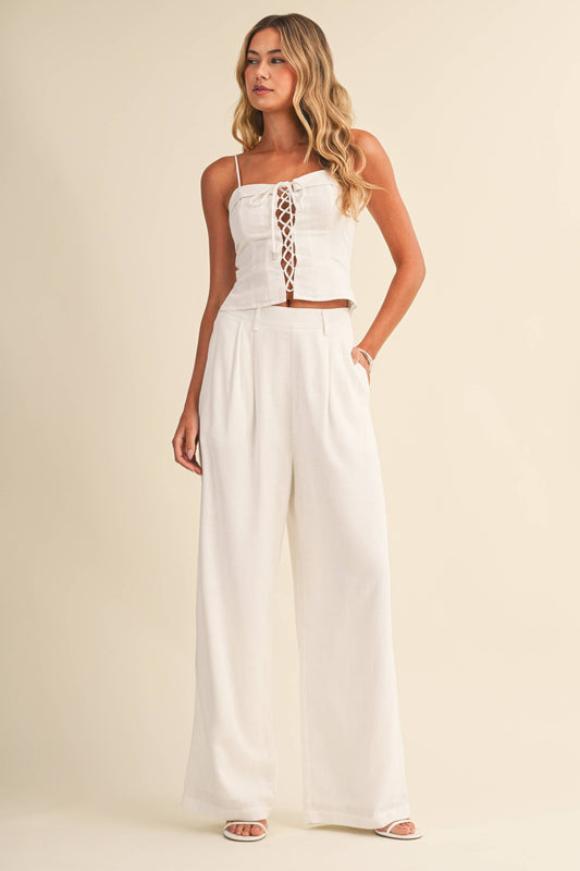 The Santorini Linen Set